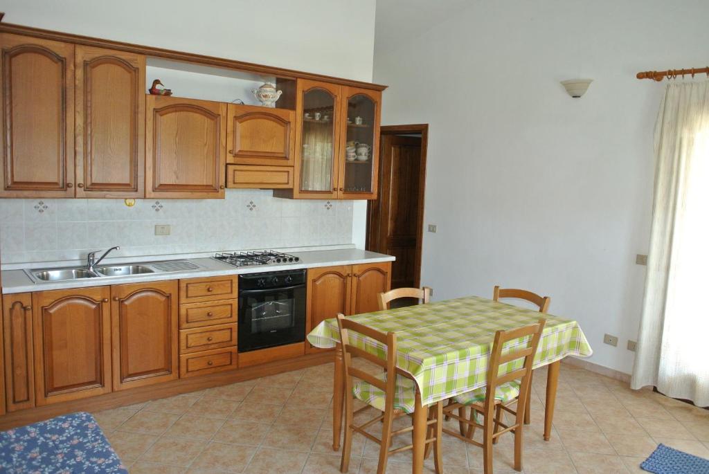 Case Vacanza Fenicotteri Сан-Теодоро Экстерьер фото
